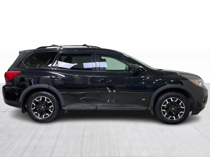 2020 Nissan Pathfinder