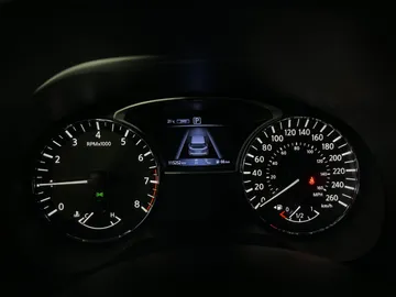 2020 Nissan Pathfinder - image 16