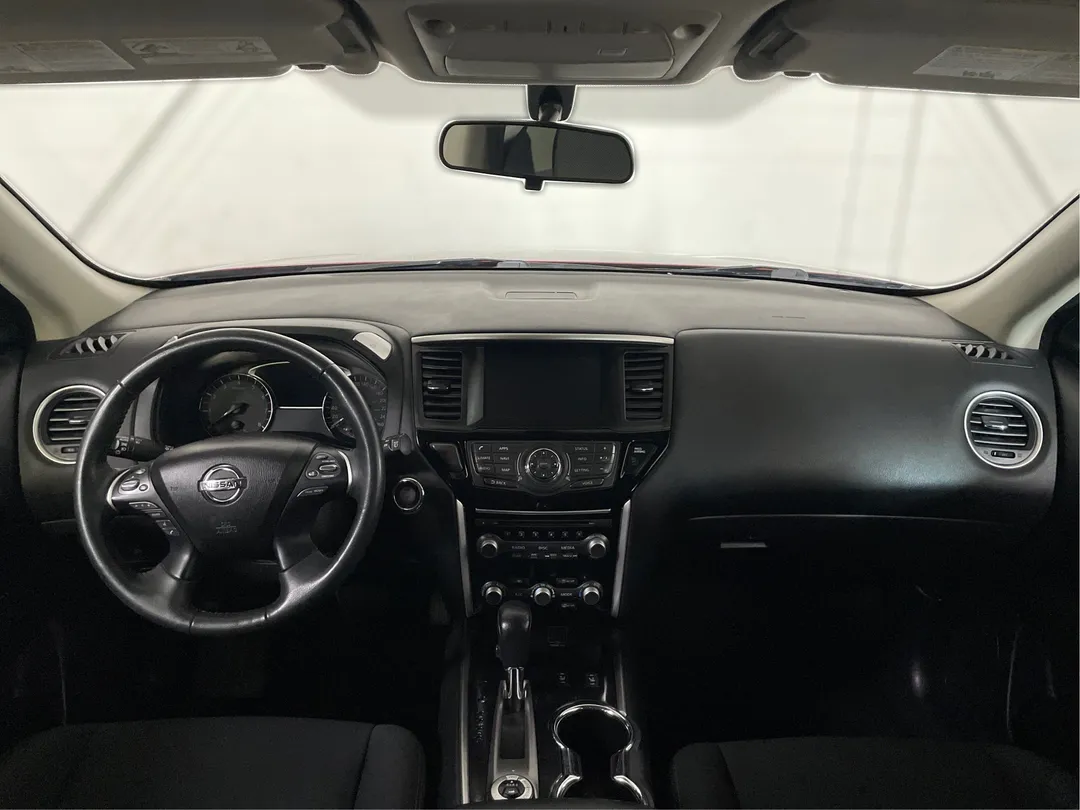 2018 Nissan Pathfinder — photo 4