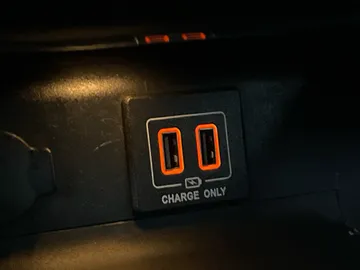 2018 Nissan Pathfinder - image 29