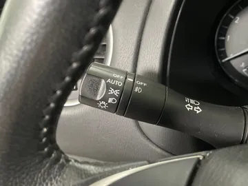 2018 Nissan Pathfinder - image 15