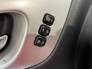2019 Nissan Pathfinder - image 18