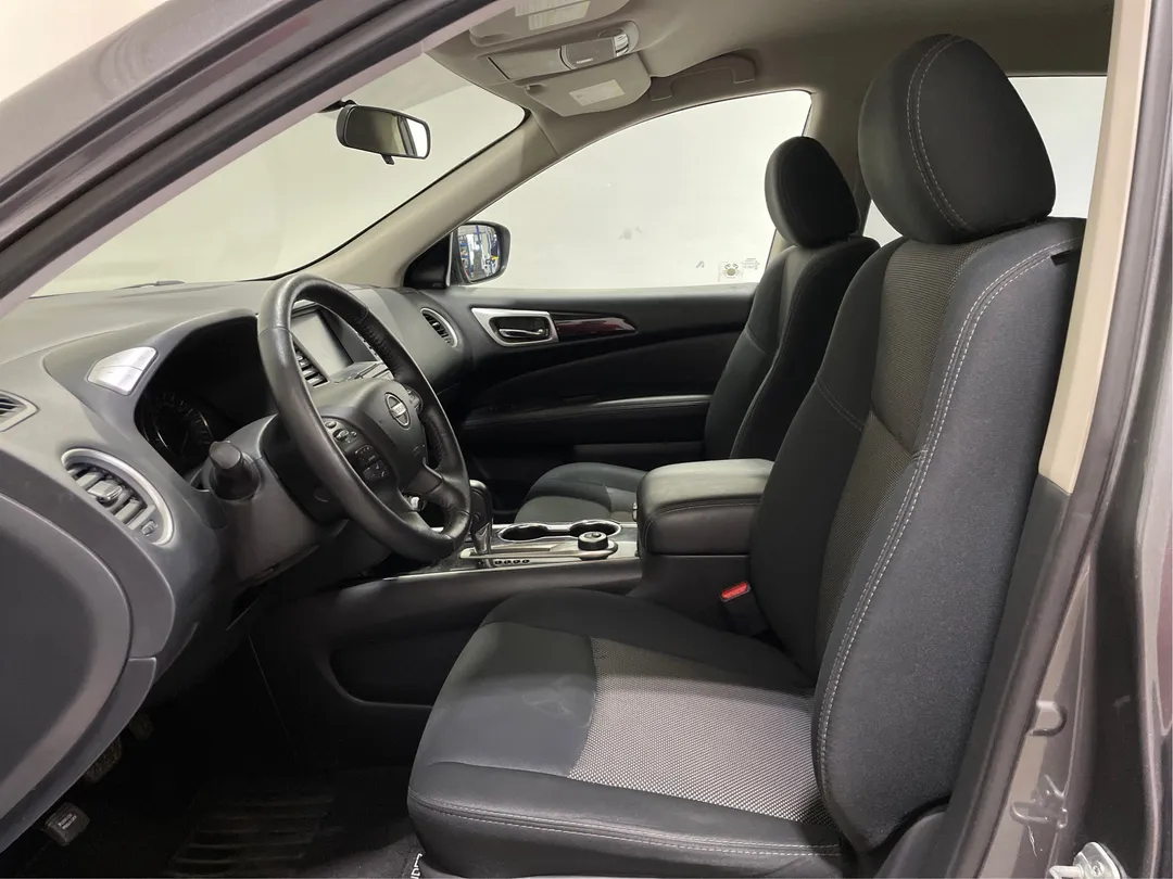 2019 Nissan Pathfinder SV Tech 4x4, photo 9