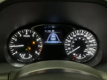 2019 Nissan Pathfinder - image 14