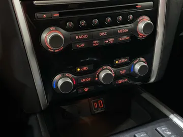 2019 Nissan Pathfinder - image 21