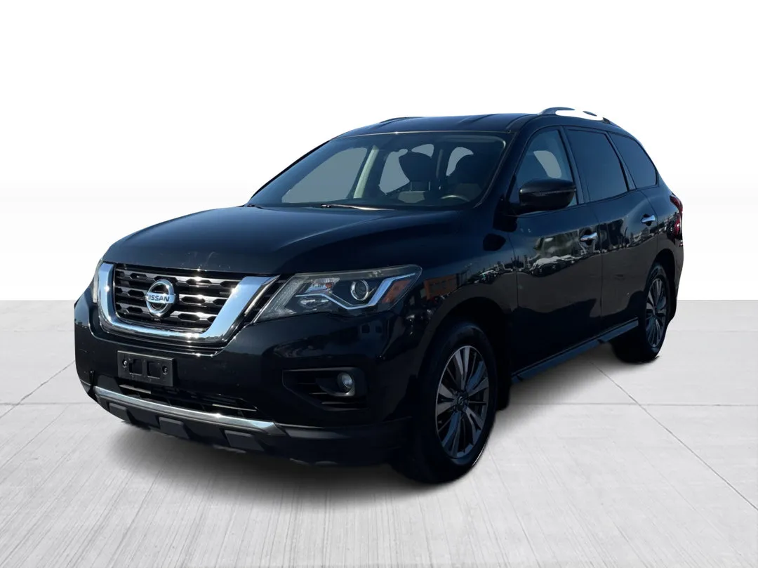 2018 Nissan Pathfinder — photo 7