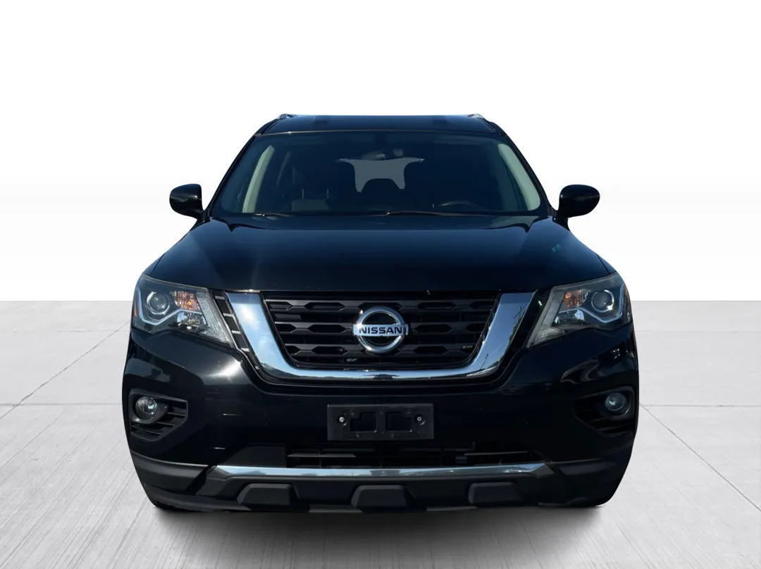 2018 Nissan Pathfinder — photo 6