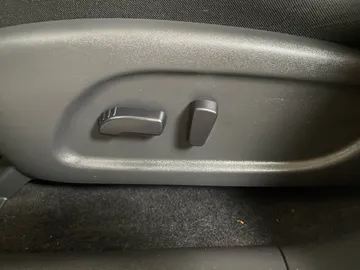 2018 Nissan Pathfinder - image 18