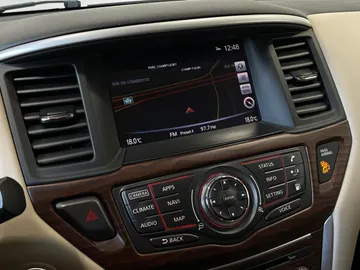 2018 Nissan Pathfinder - image 34