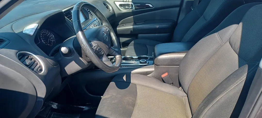 2018 Nissan Pathfinder — photo 8