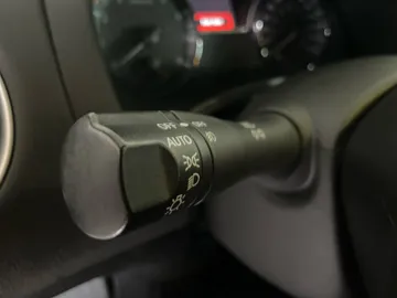 2018 Nissan Pathfinder - image 17