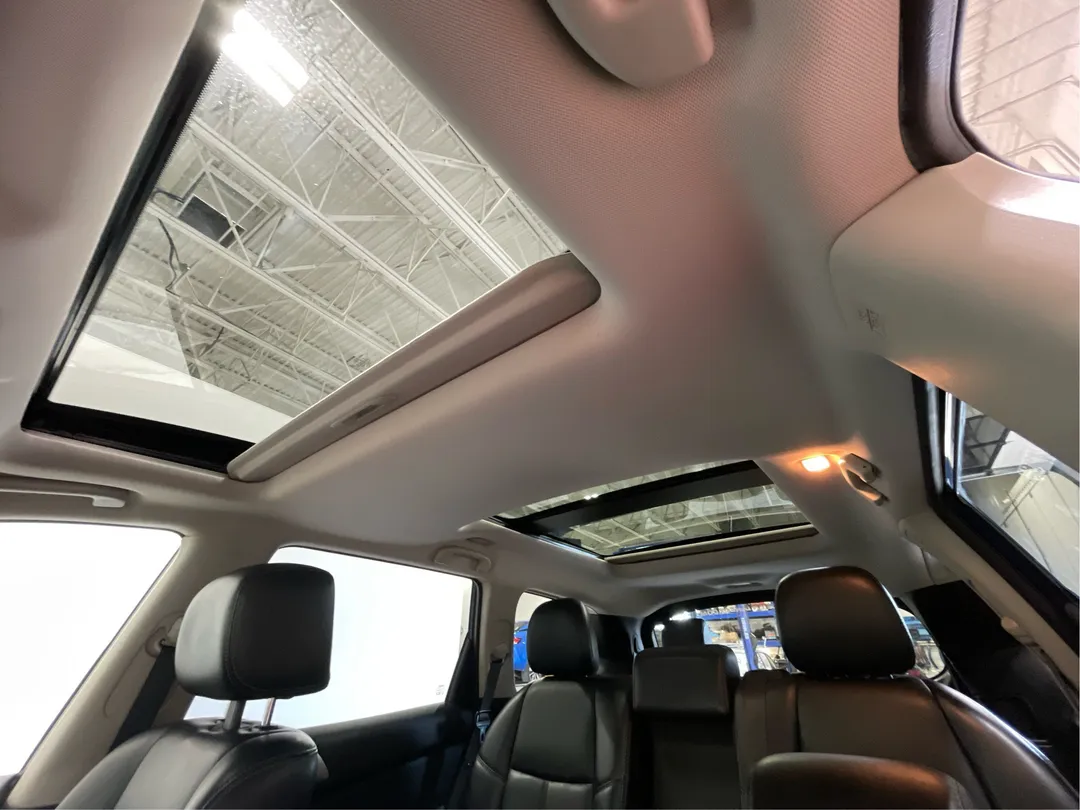 2017 Nissan Pathfinder — photo 5