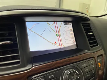 2017 Nissan Pathfinder - image 30