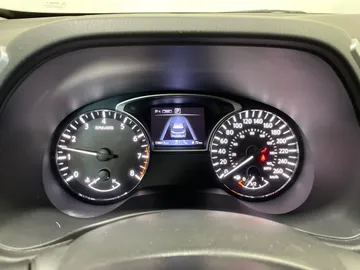 2017 Nissan Pathfinder - image 17