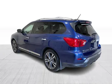 2017 Nissan Pathfinder - image 11