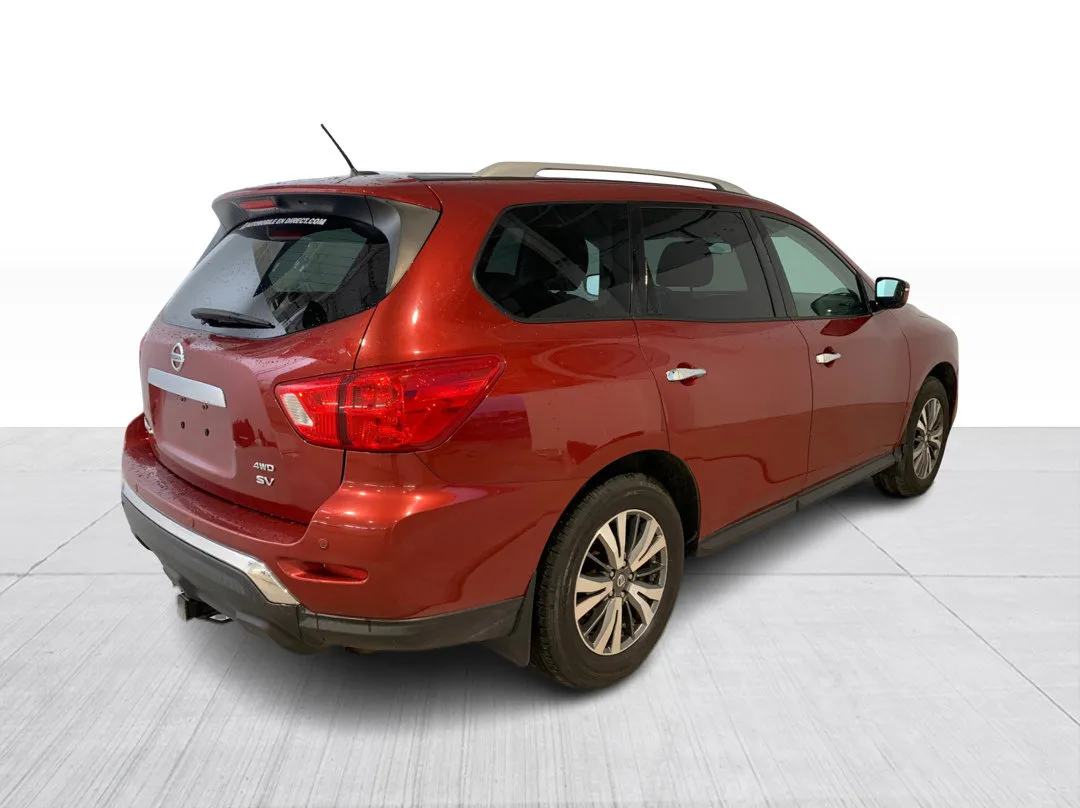 2017 Nissan Pathfinder — photo 7
