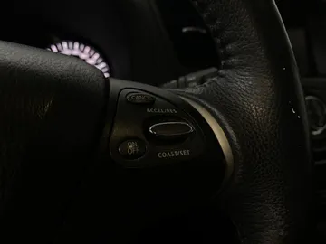 2017 Nissan Pathfinder - image 26