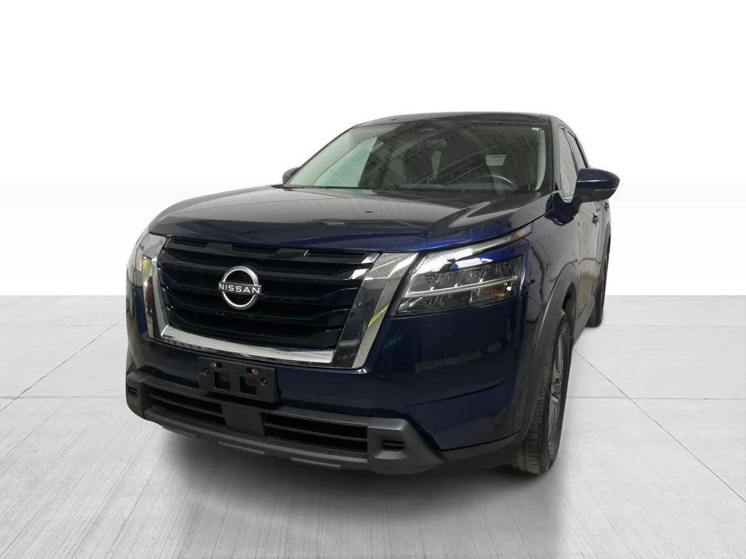 2022 Nissan Pathfinder — photo 8
