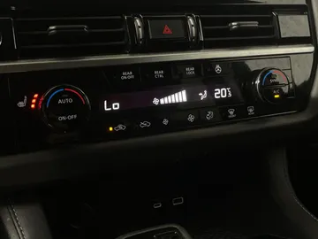 2022 Nissan Pathfinder - image 25