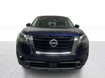 2022 Nissan Pathfinder - image 8