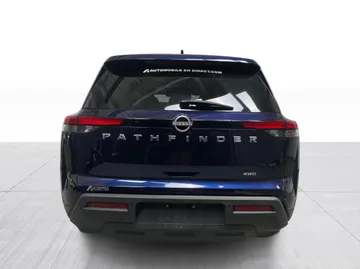 2022 Nissan Pathfinder - image 12
