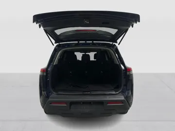 2022 Nissan Pathfinder - image 13