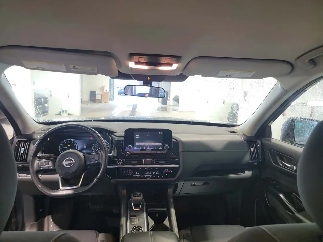 2022 Nissan Pathfinder — photo 5