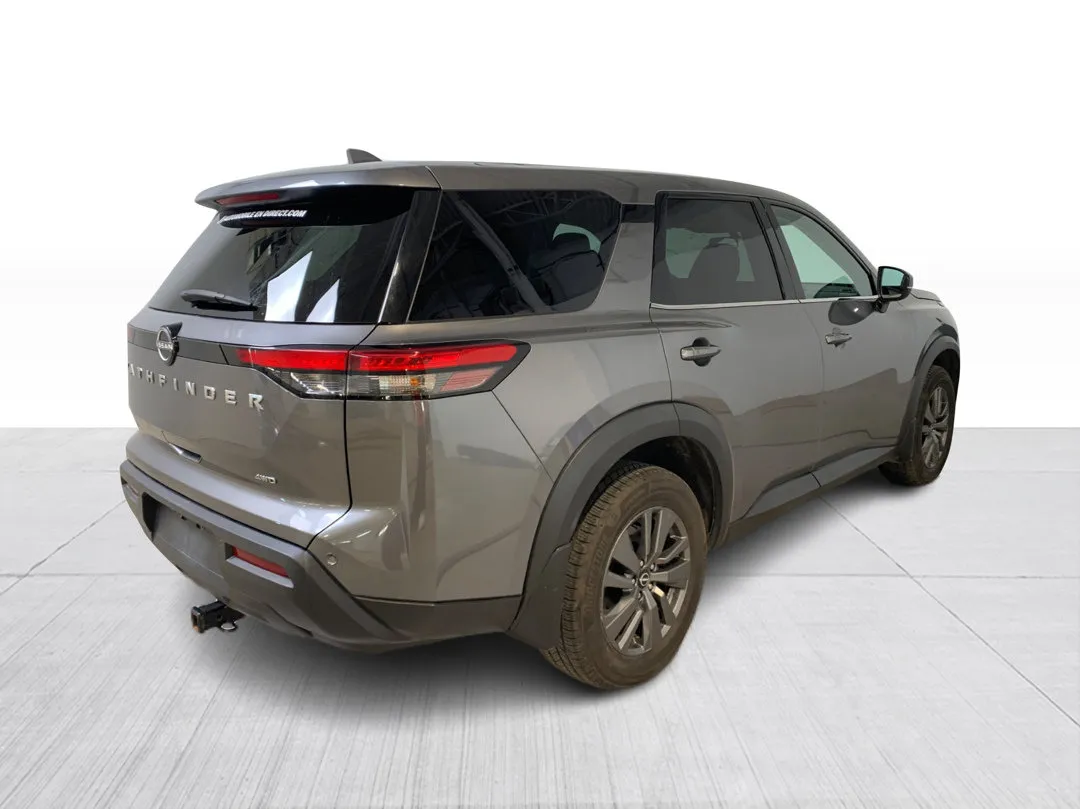 2022 Nissan Pathfinder S, photo 7
