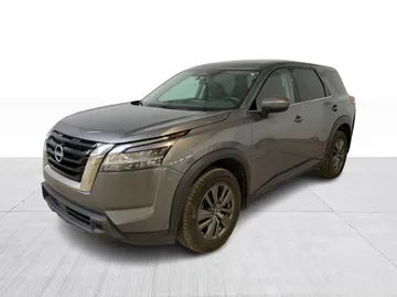 2022 Nissan Pathfinder - image 3
