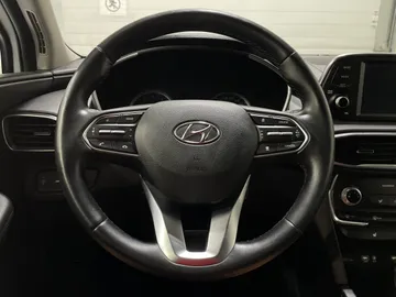 2020 Hyundai Santa Fe - image 20