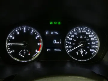 2020 Hyundai Santa Fe - image 16