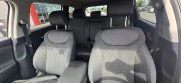 2020 Hyundai Santa Fe - image 7