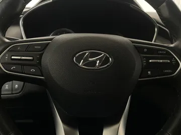 2020 Hyundai Santa Fe - image 17