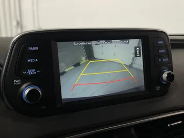 2020 Hyundai Santa Fe - image 22