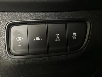 2020 Hyundai Santa Fe - image 20
