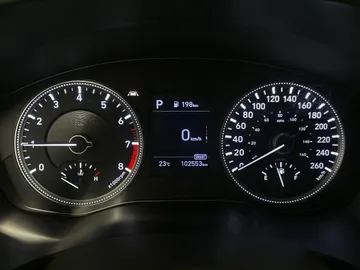 2020 Hyundai Santa Fe - image 18