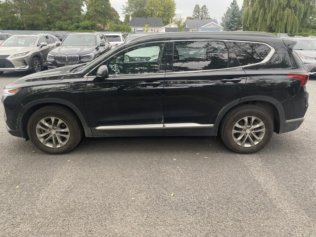 2020 Hyundai Santa Fe Essential, photo 4