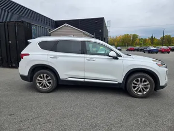 2019 Hyundai Santa Fe - image 6