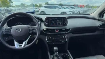 2020 Hyundai Santa Fe - image 12