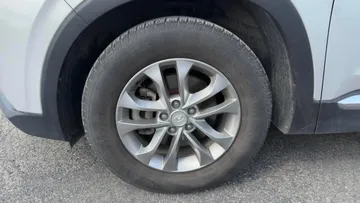 2020 Hyundai Santa Fe - image 15
