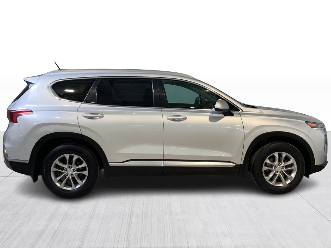 2019 Hyundai Santa Fe for sale - photo 3