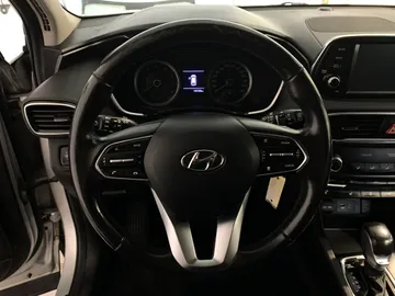 2019 Hyundai Santa Fe - image 19