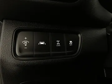 2019 Hyundai Santa Fe - image 22