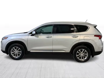 2019 Hyundai Santa Fe - image 8
