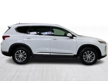2019 Hyundai Santa Fe - image 2