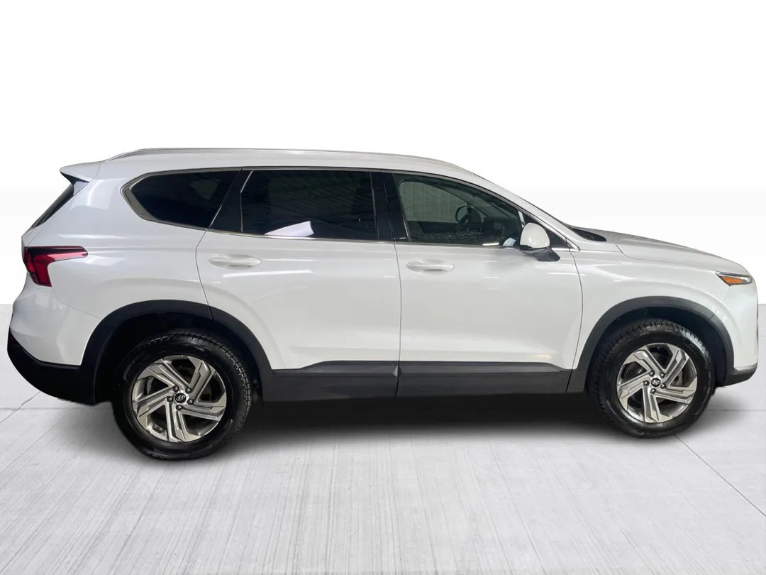2021 Hyundai Santa Fe — photo 2