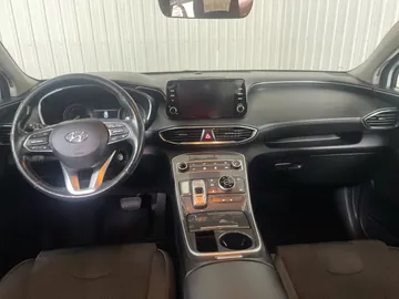 2021 Hyundai Santa Fe - image 4