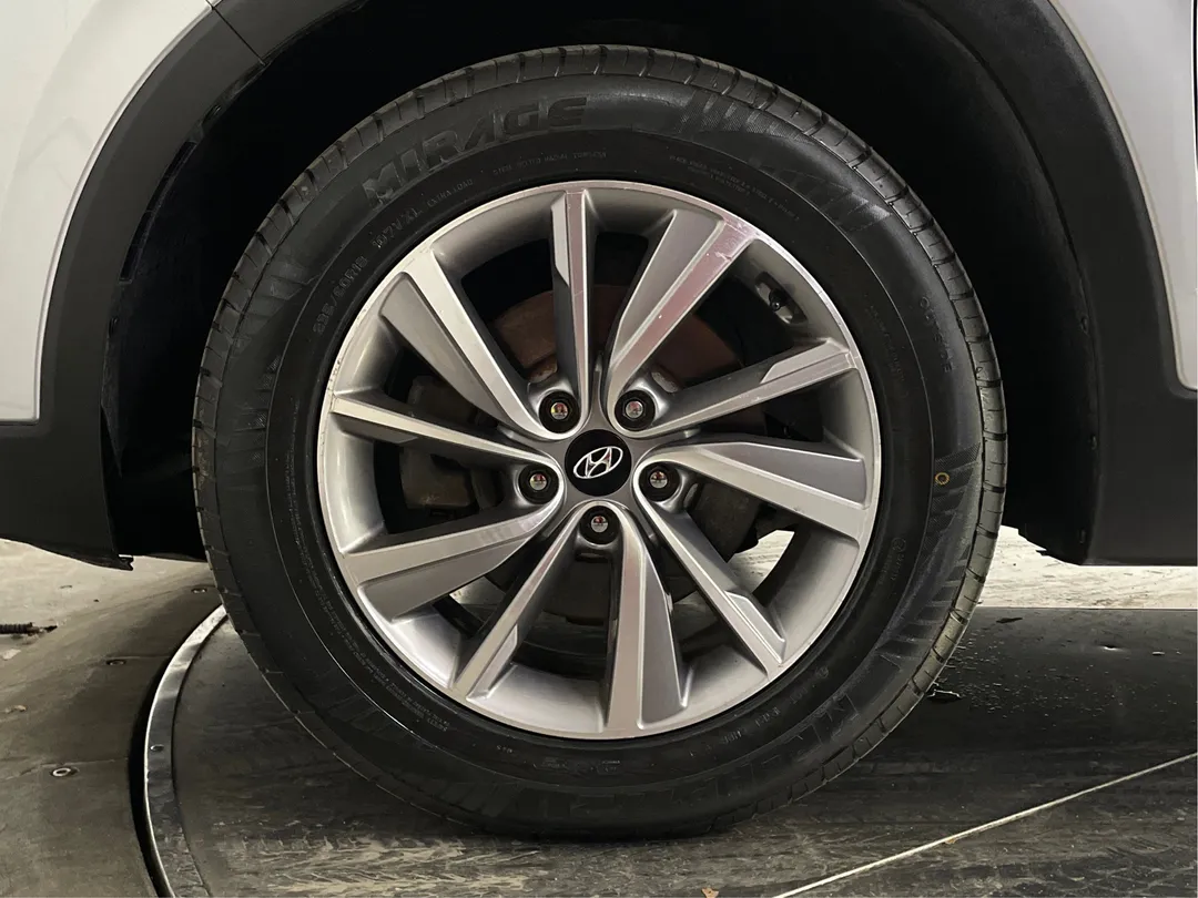 2020 Hyundai Santa Fe — photo 6