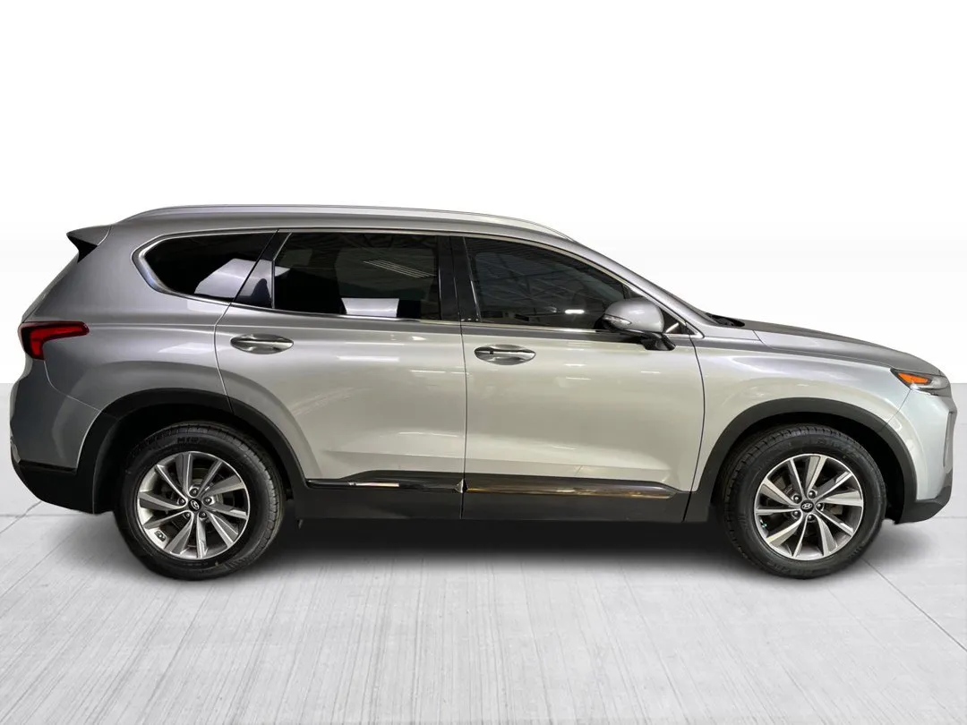 2020 Hyundai Santa Fe — photo 2