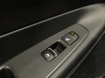 2019 Hyundai Santa Fe - image 31